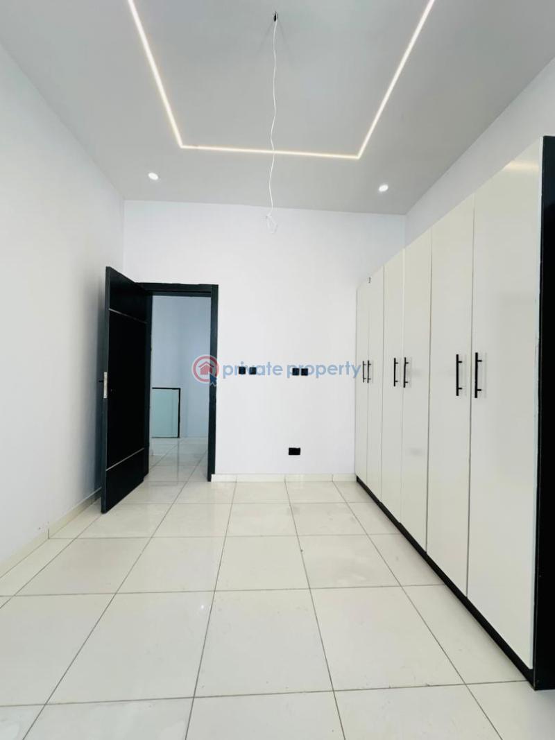 4 bedroom Semi detached Duplex For Sale Ikota Lekki Lagos - 10