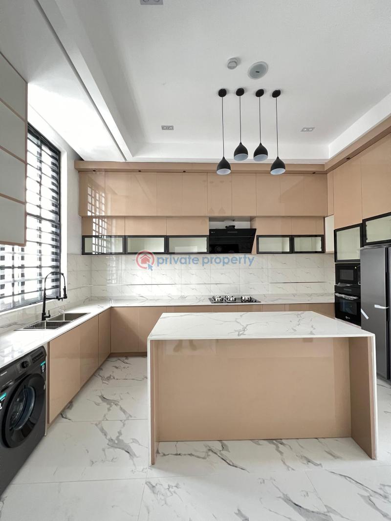 5 bedroom Detached Duplex For Sale Ikota Lekki Lagos - 4