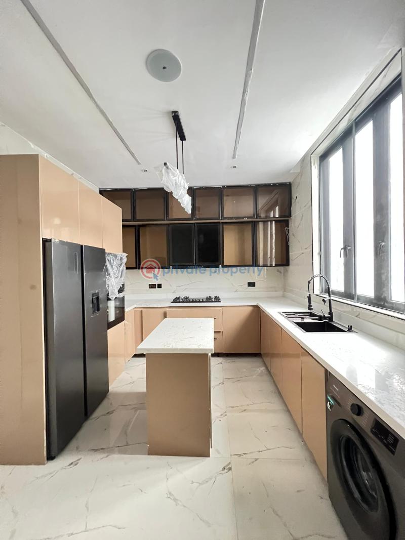 5 bedroom Detached Duplex For Sale Lekki Phase 1 Lagos - 4