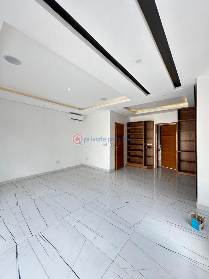 Elegantly built 5 bedroom fully detached home with swimming pool, cinema, gym and rooftop - 9 5 bedroom Detached Duplex For Sale Lekki Phase 1 Lagos - 9