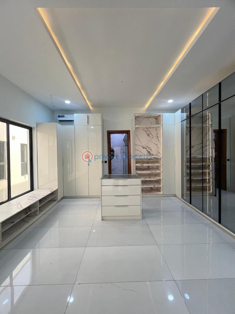 5 bedroom Detached Duplex For Sale Lekki Phase 1 Lekki Lagos - 3
