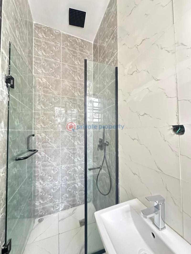 5 bedroom Detached Duplex For Sale Orchid Road Lekki Lagos - 17