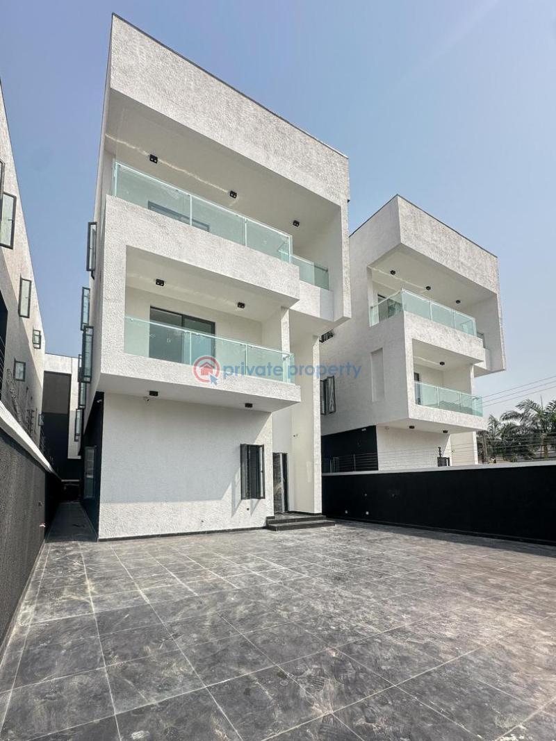 Elegantly built 6 bedroom fully detached duplex with bq - 15 6 bedroom Detached Duplex For Sale Lekki Phase 1 Lagos - 15
