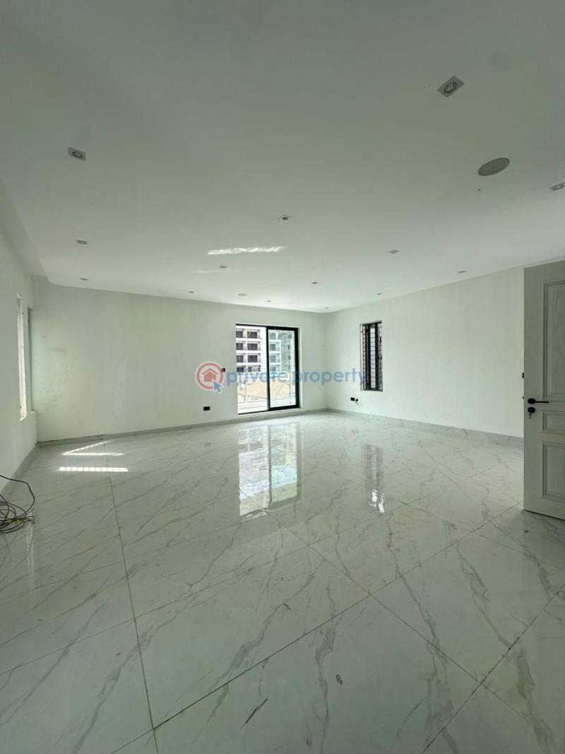 Elegantly built 6 bedroom fully detached duplex with bq - 10 6 bedroom Detached Duplex For Sale Lekki Phase 1 Lagos - 10