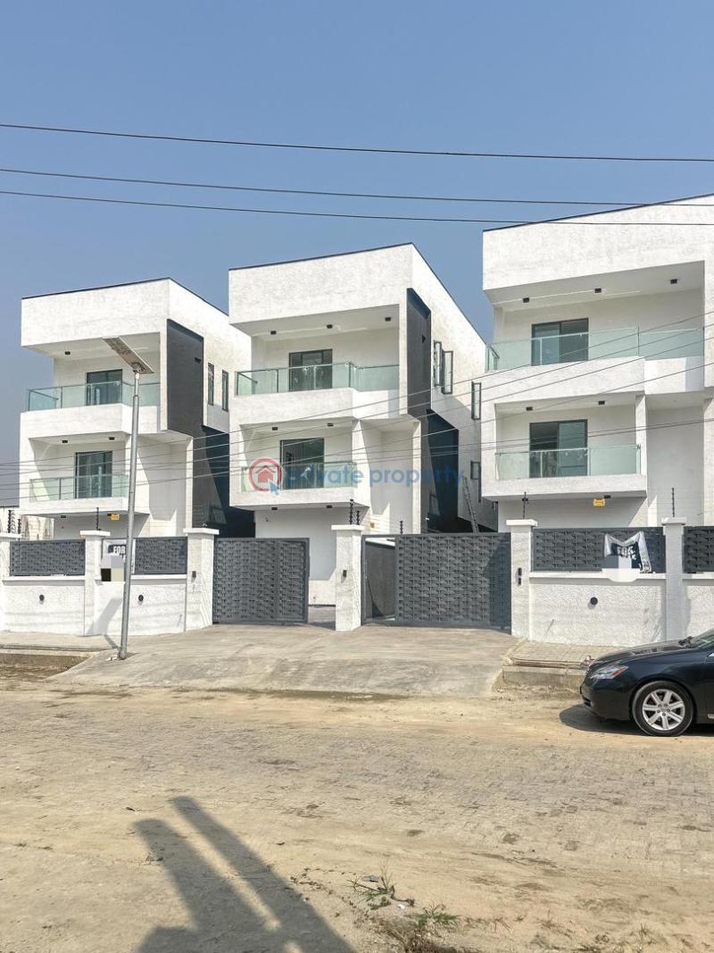 Elegantly built 6 bedroom fully detached duplex with bq - 16 6 bedroom Detached Duplex For Sale Lekki Phase 1 Lagos - 16