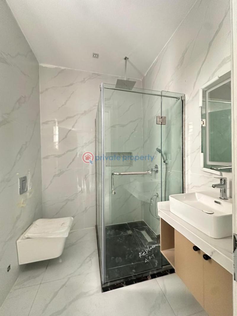 Elegantly built 6 bedroom fully detached duplex with bq - 1 6 bedroom Detached Duplex For Sale Lekki Phase 1 Lagos - 1