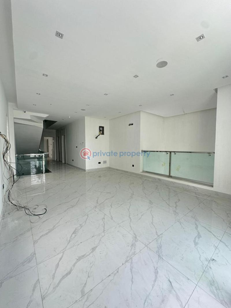 Elegantly built 6 bedroom fully detached duplex with bq - 11 6 bedroom Detached Duplex For Sale Lekki Phase 1 Lagos - 11