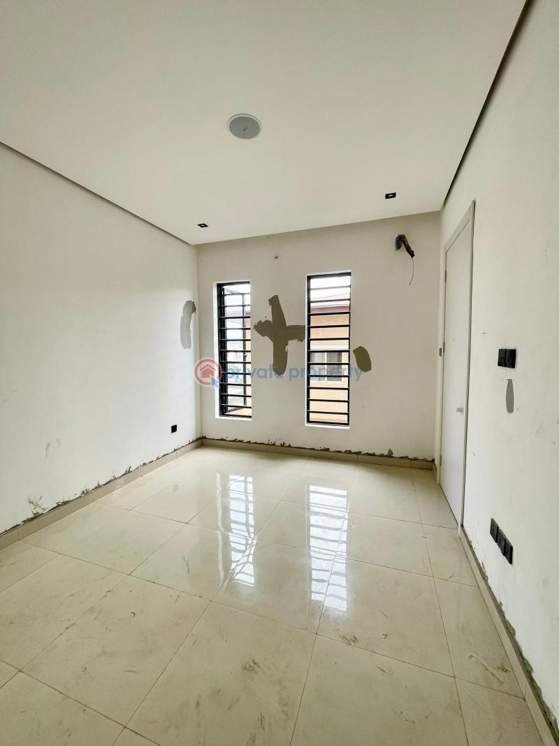 2 bedroom Block Of Flats For Sale Lekki Phase 1 Lagos - 1