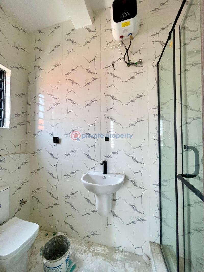 3 bedroom Block Of Flats For Sale Lekki Phase 1 Lagos - 9