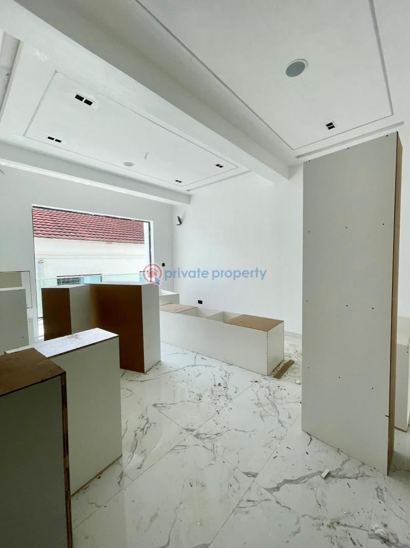 3 bedroom Block Of Flats For Sale Lekki Phase 1 Lagos - 1