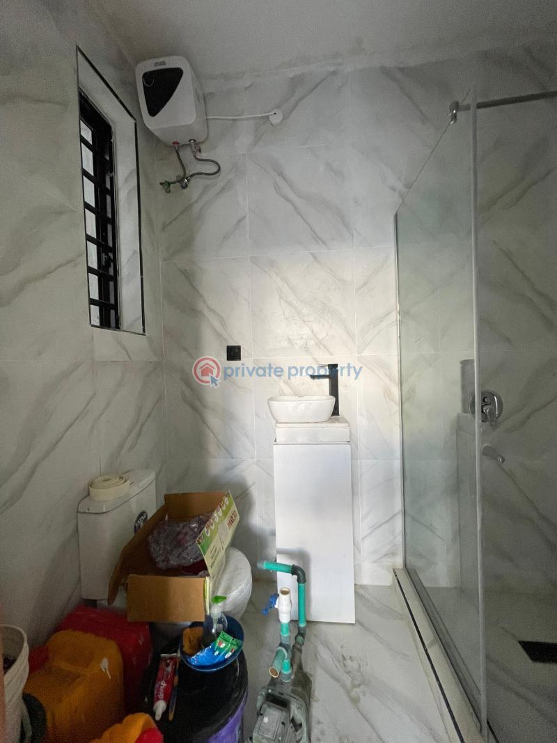 2 bedroom Block Of Flats For Sale Ologolo Lekki Lagos - 9