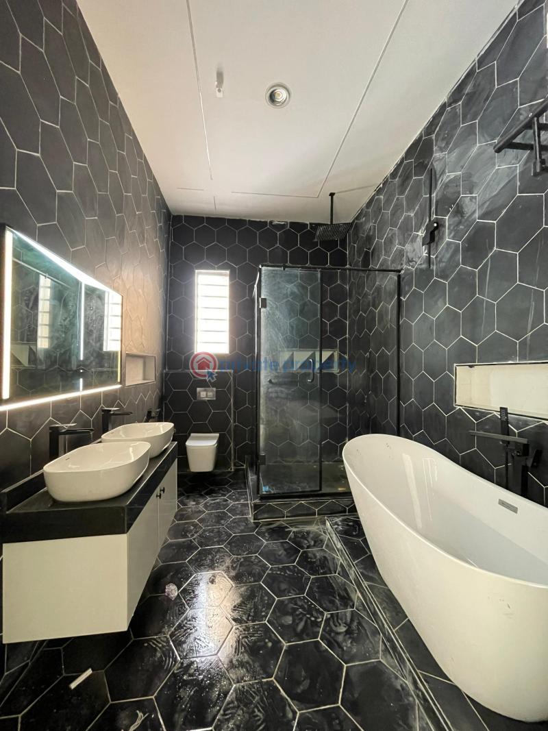 5 bedroom Detached Duplex For Sale Chevron Drive Lekki Lagos - 11