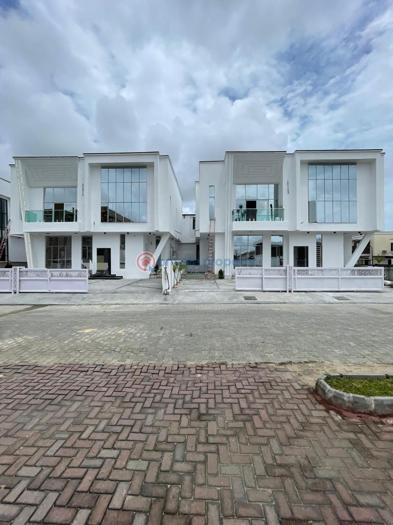 5 bedroom Detached Duplex For Sale Chevron Drive Lekki Lagos - 0