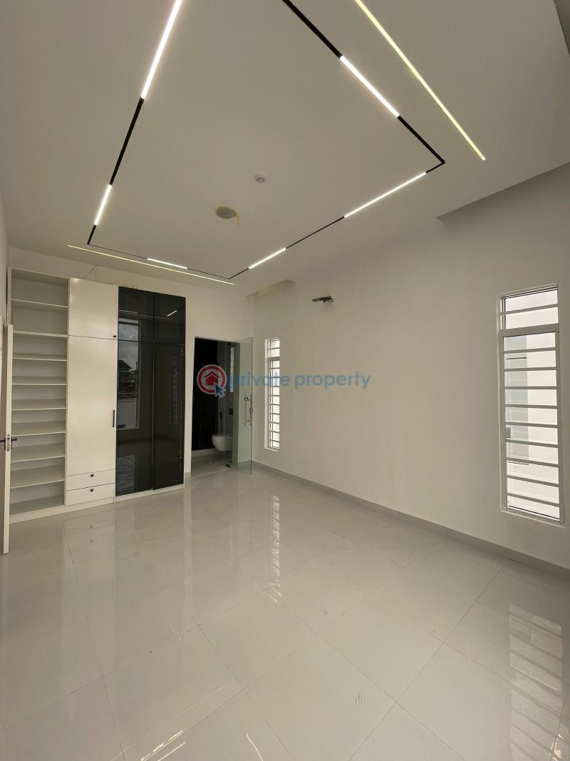 5 bedroom Detached Duplex For Sale Chevron Drive Lekki Lagos - 7