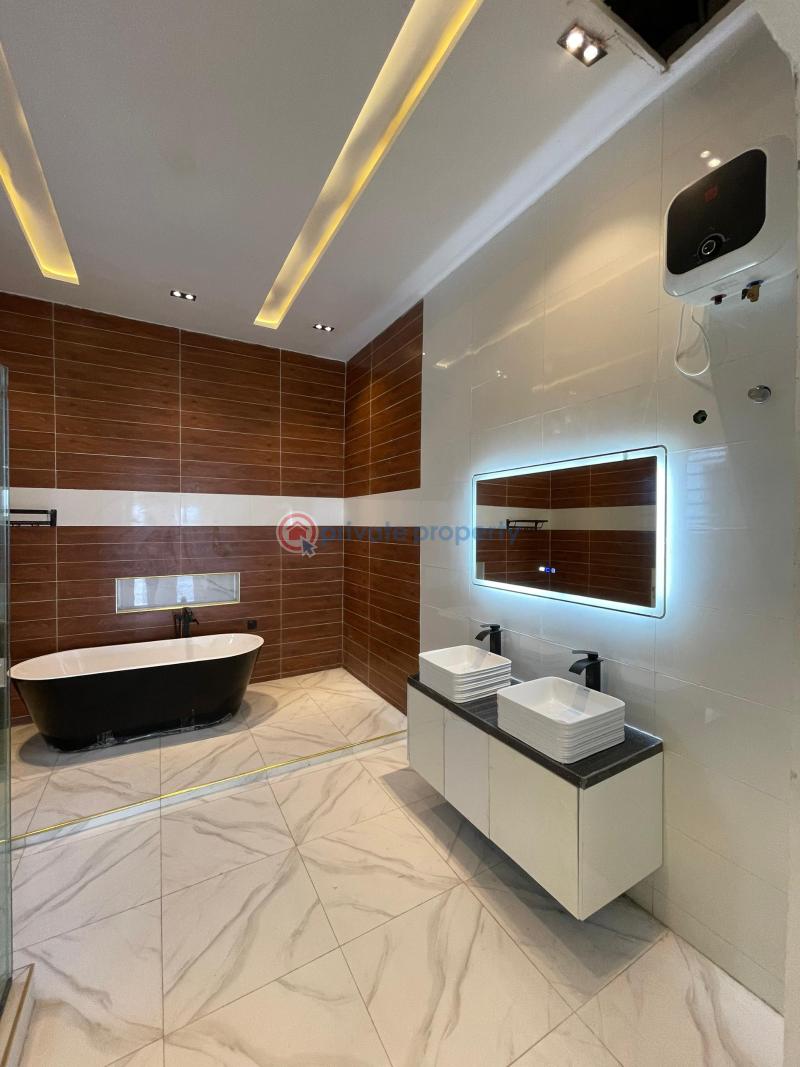 5 bedroom Detached Duplex For Sale Chevron Drive Lekki Lagos - 9