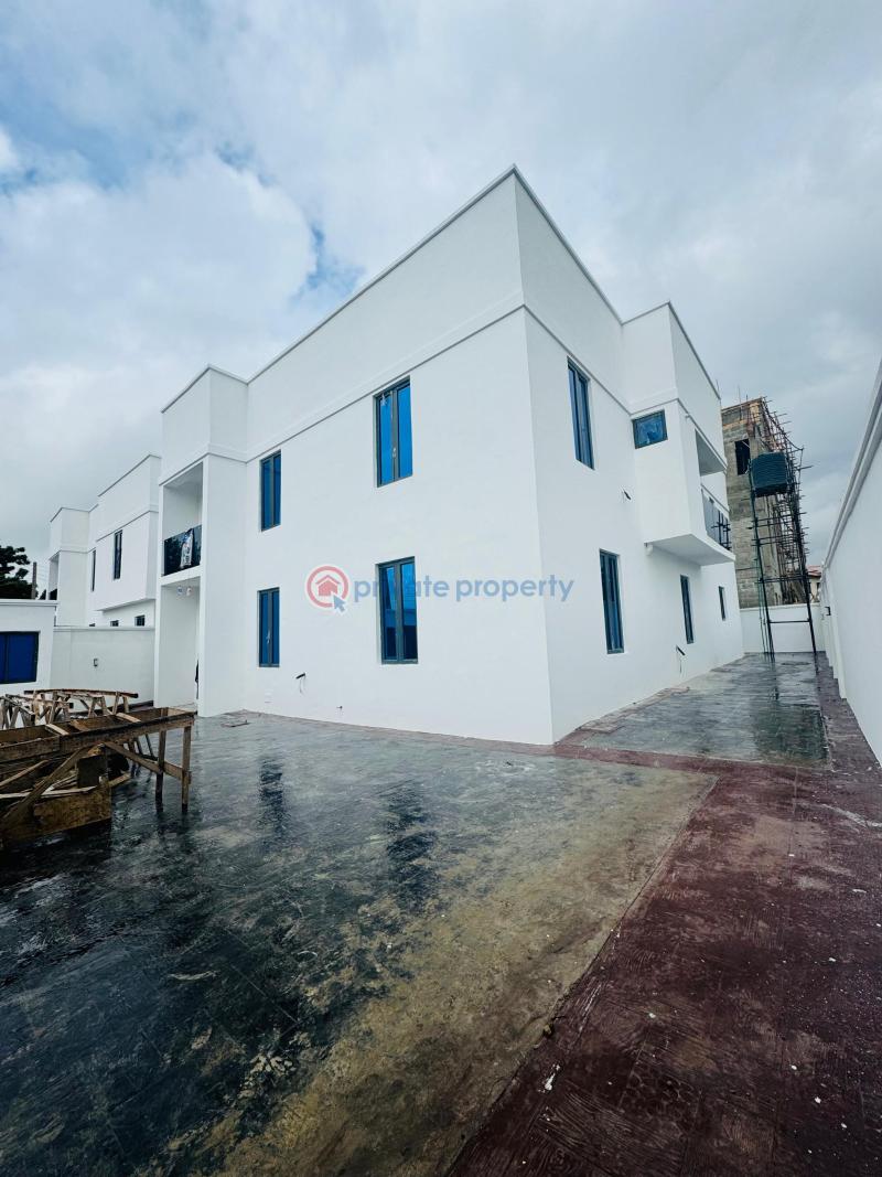 5 bedroom Detached Duplex For Sale Ikeja GRA Lagos - 1