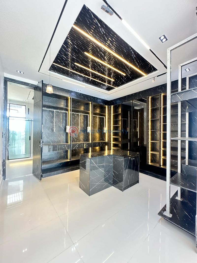 5 bedroom Detached Duplex For Sale Chevron Lekki Lagos - 9