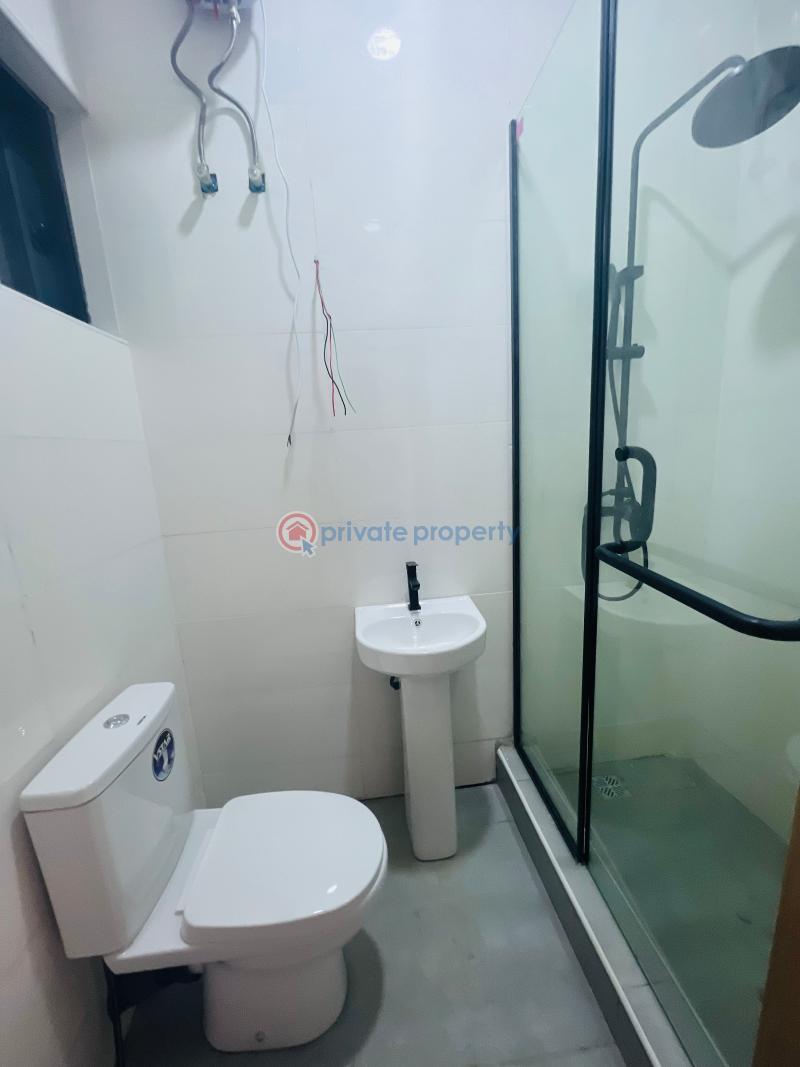 Elegantly finished 2 bedroom smart apartment with fitted bq, elevator, concierge, swimming pool & gym - 25 2 bedroom Block Of Flats For Sale Lekki Phase 1 Lagos - 25