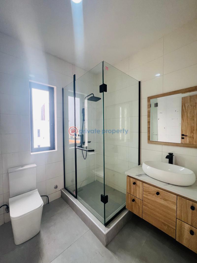 Elegantly finished 2 bedroom smart apartment with fitted bq, elevator, concierge, swimming pool & gym - 14 2 bedroom Block Of Flats For Sale Lekki Phase 1 Lagos - 14