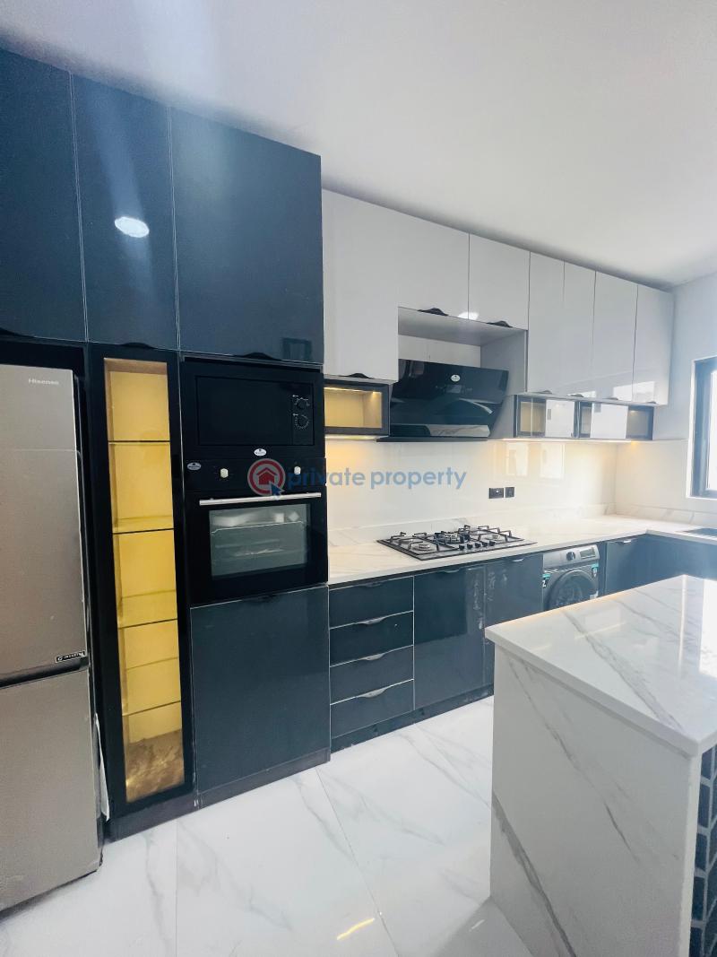 Elegantly finished 2 bedroom smart apartment with fitted bq, elevator, concierge, swimming pool & gym - 9 2 bedroom Block Of Flats For Sale Lekki Phase 1 Lagos - 9