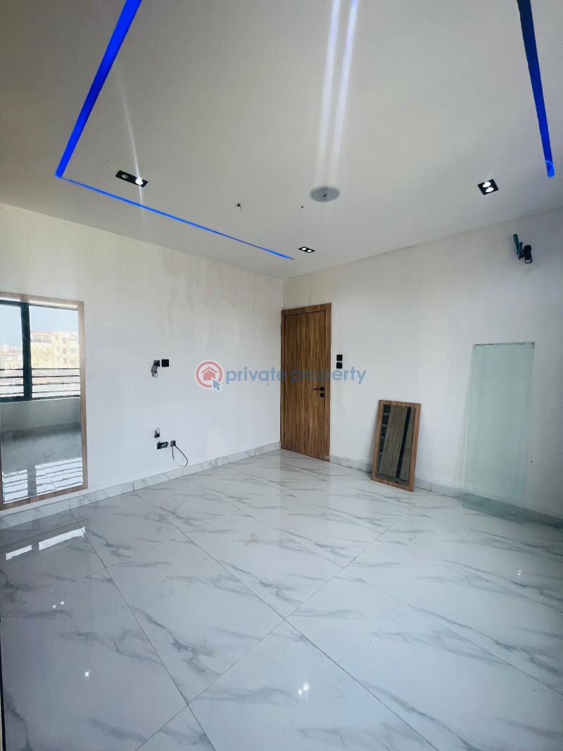 Elegantly finished 2 bedroom smart apartment with fitted bq, elevator, concierge, swimming pool & gym - 13 2 bedroom Block Of Flats For Sale Lekki Phase 1 Lagos - 13