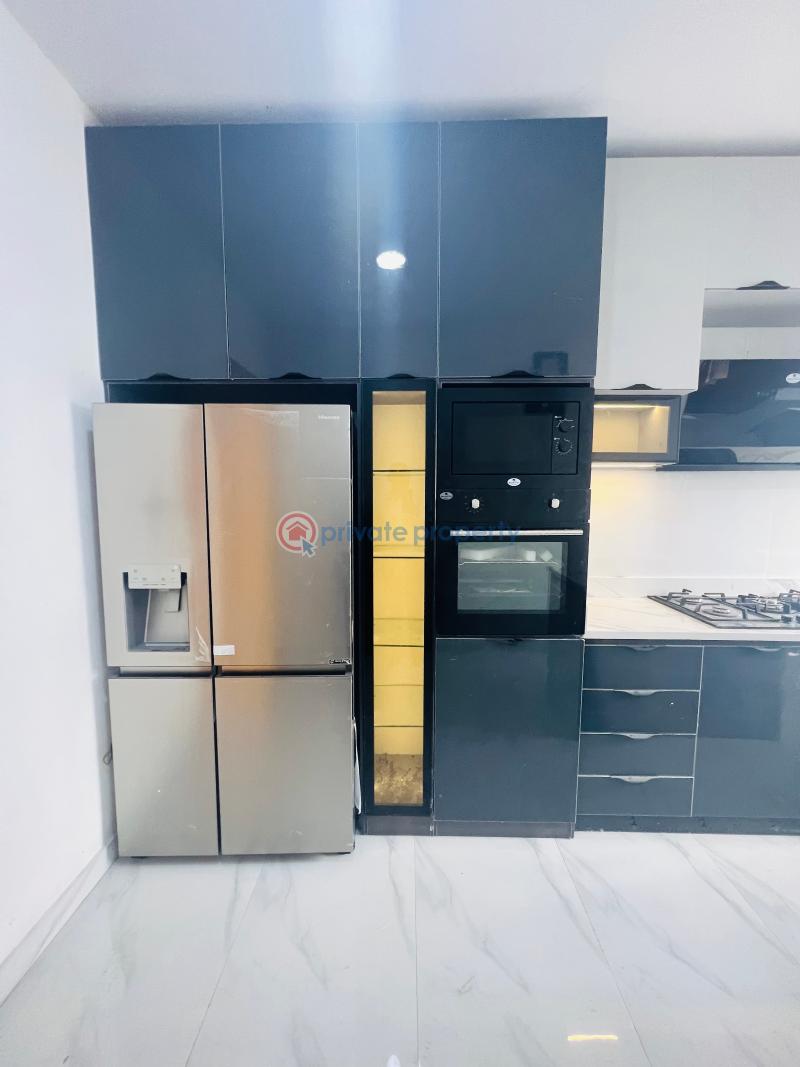 Elegantly finished 2 bedroom smart apartment with fitted bq, elevator, concierge, swimming pool & gym - 7 2 bedroom Block Of Flats For Sale Lekki Phase 1 Lagos - 7