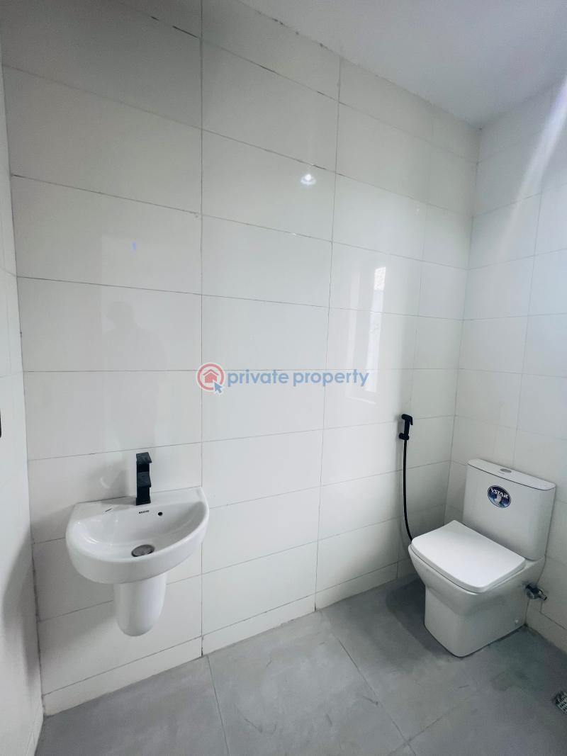 Elegantly finished 2 bedroom smart apartment with fitted bq, elevator, concierge, swimming pool & gym - 19 2 bedroom Block Of Flats For Sale Lekki Phase 1 Lagos - 19