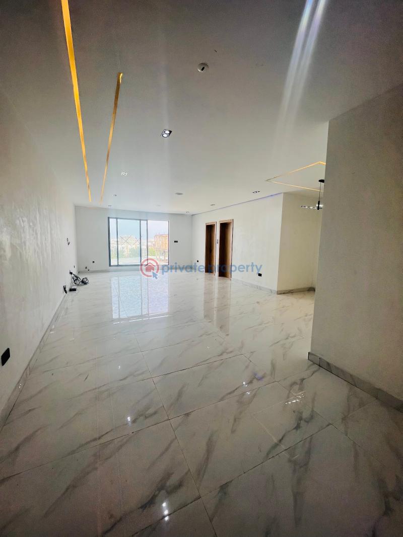 Elegantly finished 2 bedroom smart apartment with fitted bq, elevator, concierge, swimming pool & gym - 2 2 bedroom Block Of Flats For Sale Lekki Phase 1 Lagos - 2