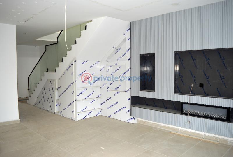 4 bedroom Semi detached Duplex For Sale Freedom Way Lekki Phase 1 Lagos - 2