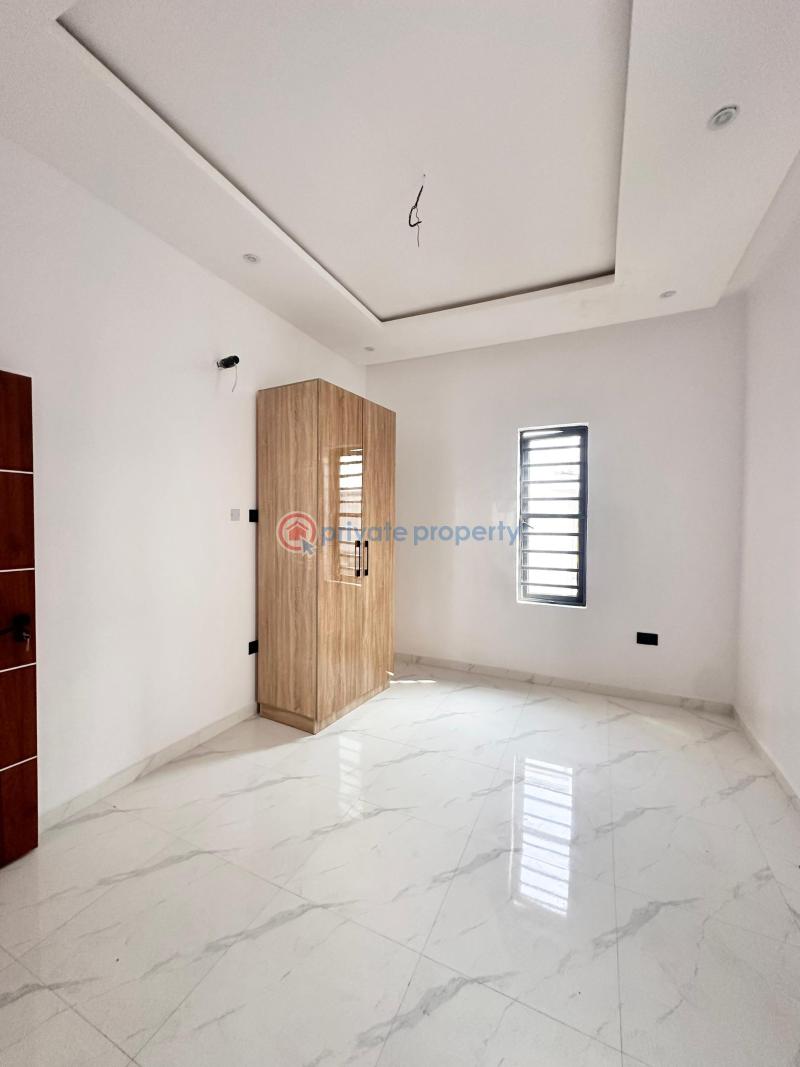 4 bedroom Detached Duplex For Sale Ikota Estate Ikota Lekki Lagos - 2