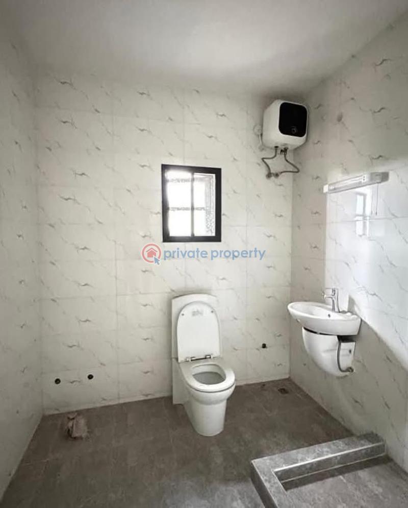 4 bedroom Semi detached Duplex For Sale Ogudu GRA Ojota Lagos - 27
