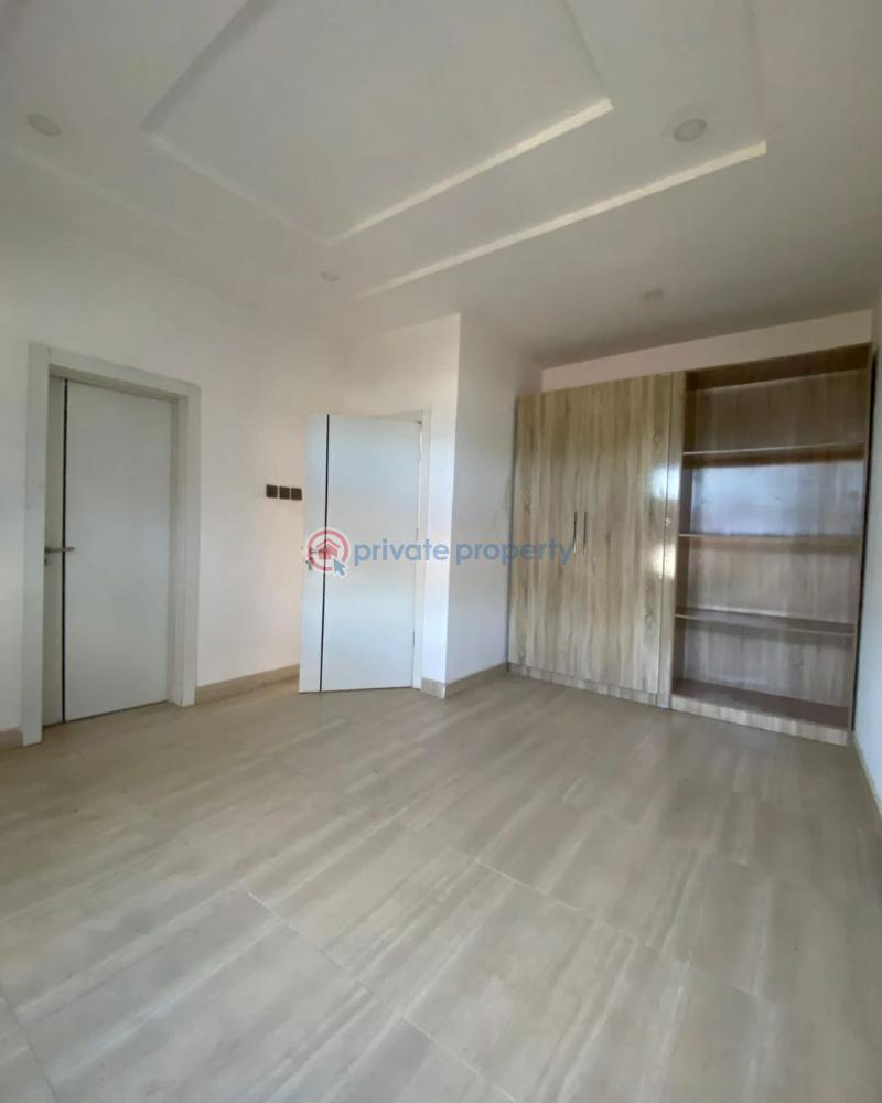 4 bedroom Semi detached Duplex For Sale Ogudu GRA Ojota Lagos - 3