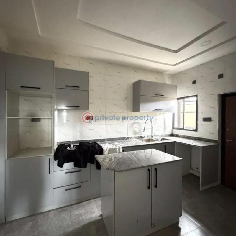 4 bedroom Semi detached Duplex For Sale Ogudu GRA Ojota Lagos - 18