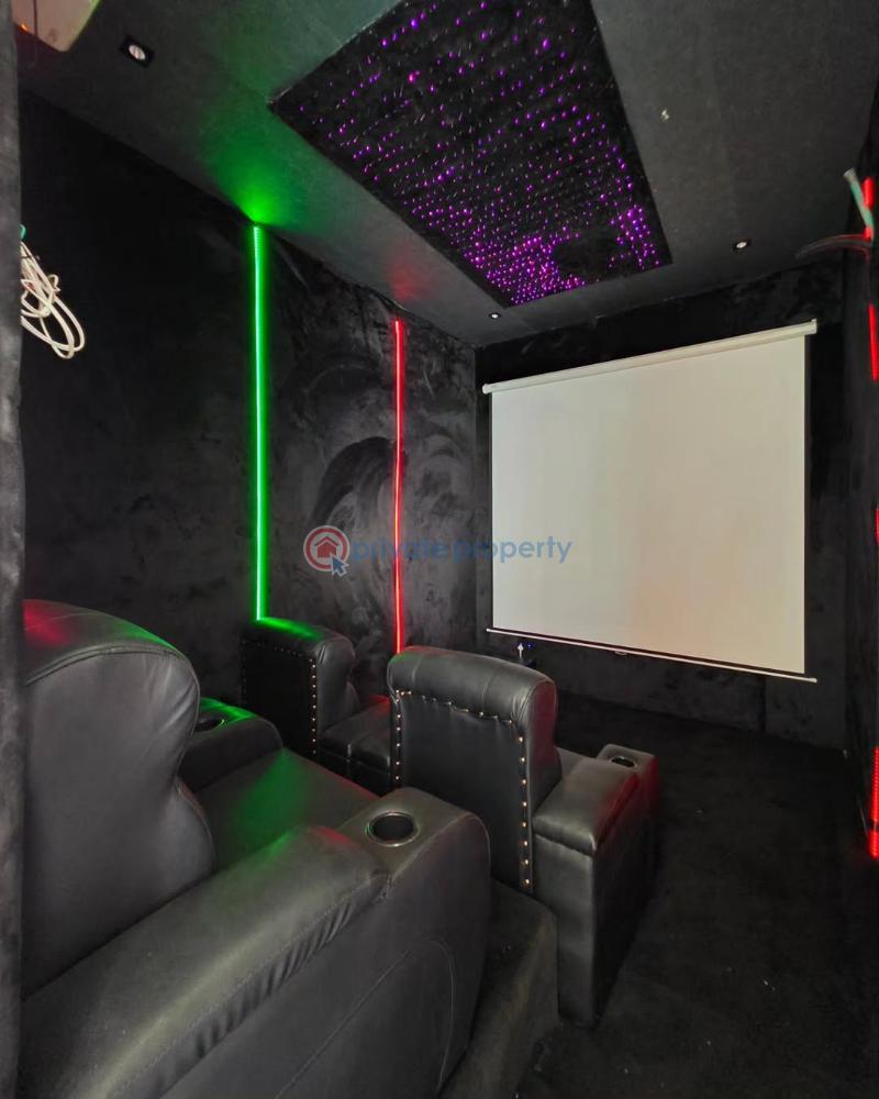 5 bedroom Detached Duplex For Sale Chevron Drive Lekki Lagos - 25