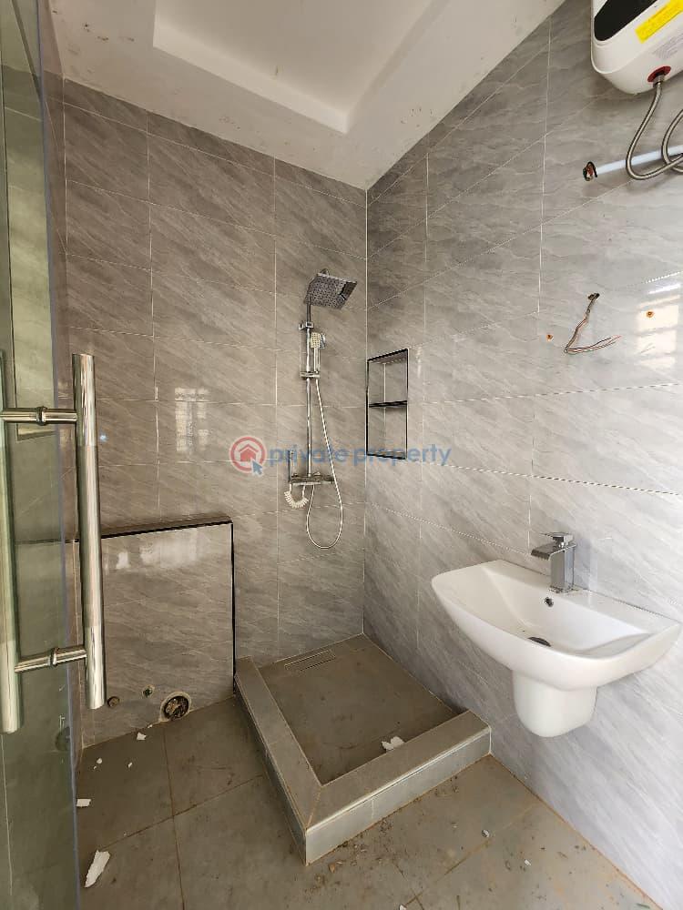 5 bedroom Detached Duplex For Sale Magodo GRA Phase 2 Kosofe/Ikosi Lagos - 2