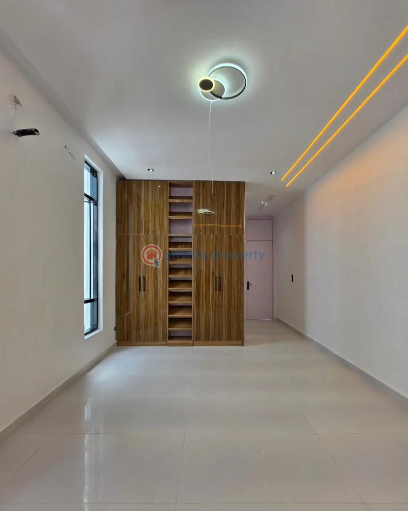 5 bedroom Detached Duplex For Sale Chevron Drive Lekki Lagos - 10