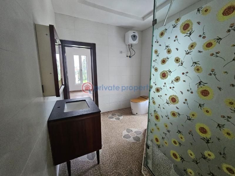 Elegantly finished 5 bedroom fully detached luxurious duplex with elevator and bq - 15 5 bedroom Detached Duplex For Sale Banana Island Ikoyi Lagos - 15