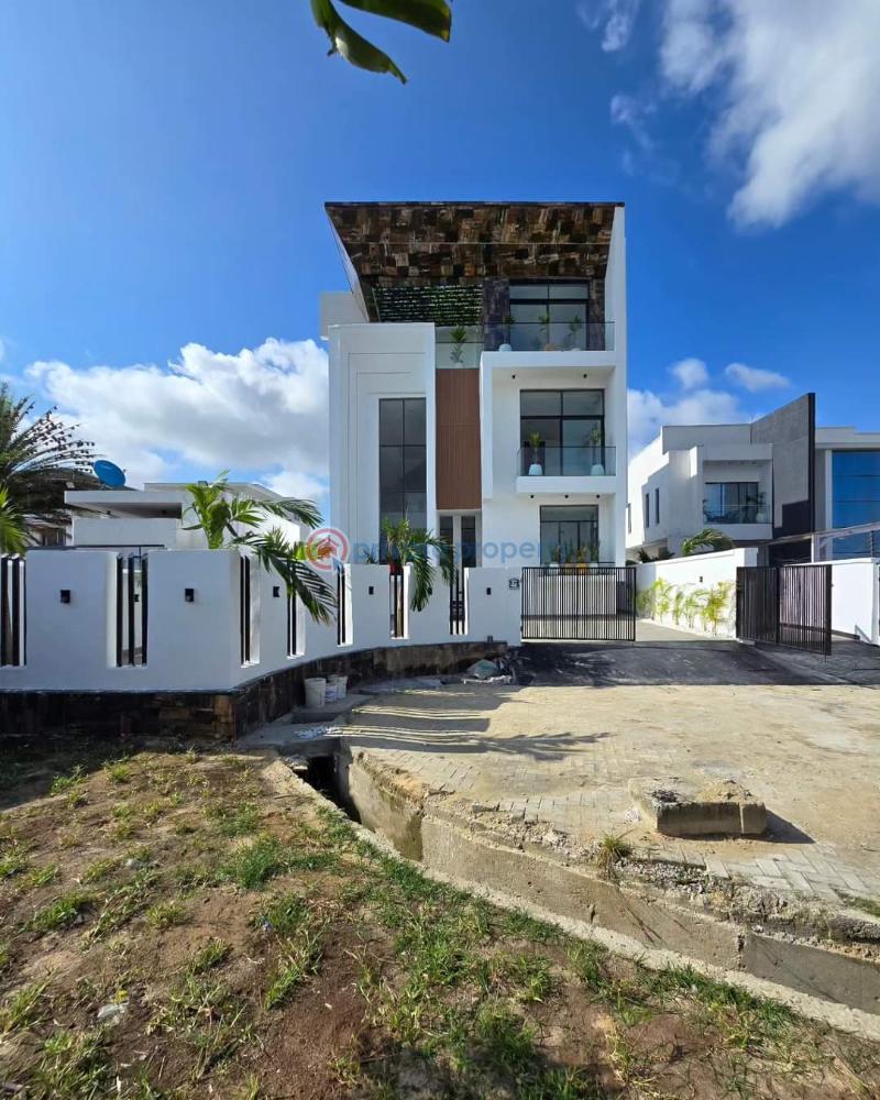6 bedroom Detached Duplex For Sale Osapa London, Lekki Osapa London Lekki Lagos - 0