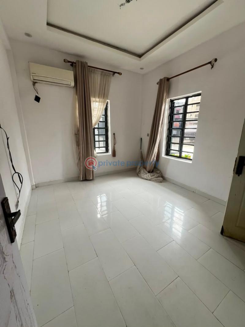 Flat & Apartment For Rent Ilasan Lekki Lagos - 0