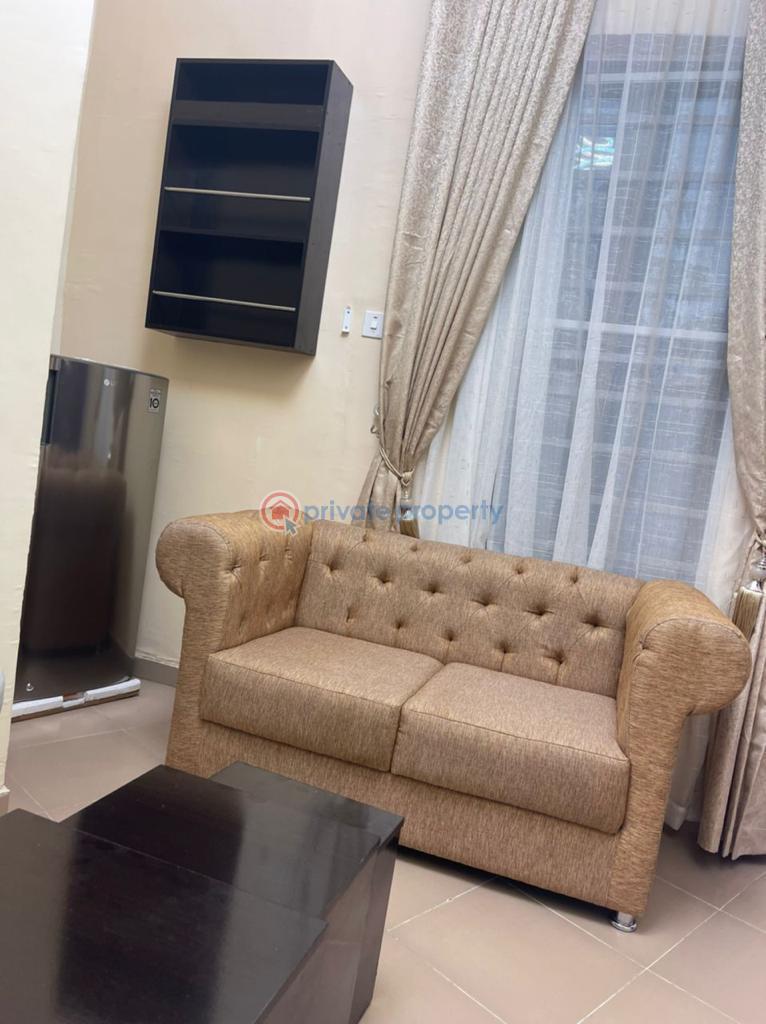 For shortlet 1 bedroom Flat & Apartment House 1 Rose Bank Estate, By