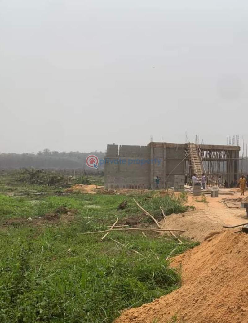 Mixed use Land For Sale Directly Facing Express Road , Itokin Road Epe Lagos - 5