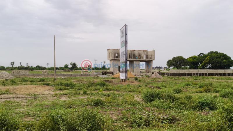 Mixed use Land For Sale Ayo Estate Phase 2, Off Elerangbe Eleran Igbe Ibeju-Lekki Lagos - 3