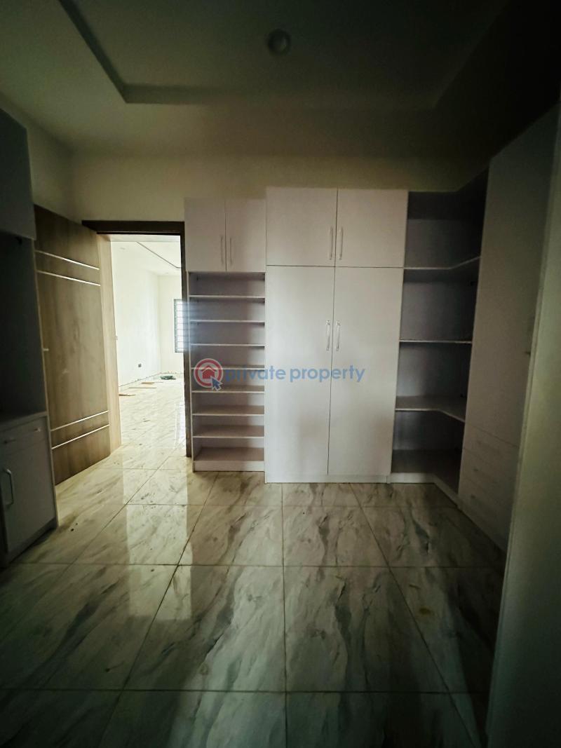 5 bedroom Detached Duplex For Sale Omole Phase 1 Ojodu Lagos - 4
