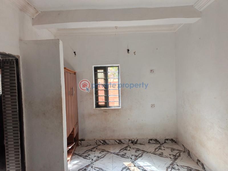 2 bedroom Flat & Apartment For Rent Diamond Estate Umuguma Worldbank Owerri Imo - 13