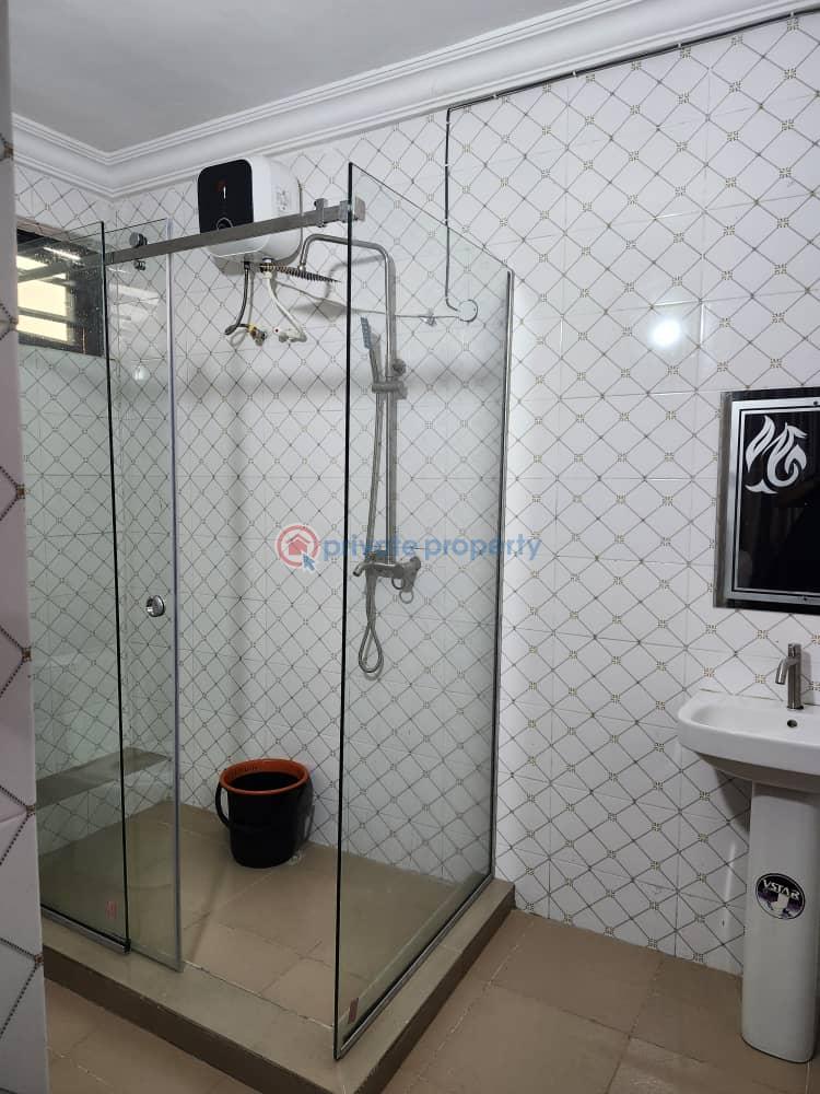 Tastefully furnished 1 bedroom apartment - 4 1 bedroom Flat & Apartment Short let No 2 Bosunola Close Behind Fcmb Bank Akinogun Busstop Alimosho Lagos - 4