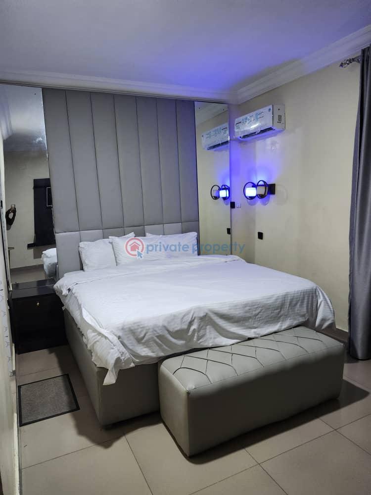 Tastefully furnished 1 bedroom apartment - 6 1 bedroom Flat & Apartment Short let No 2 Bosunola Close Behind Fcmb Bank Akinogun Busstop Alimosho Lagos - 6
