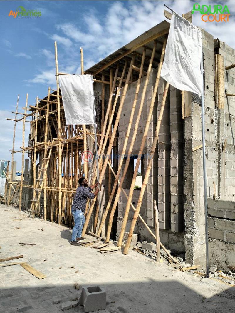 Land For Sale Landmarks : Abijo Gra Sky Mall Novare Mall Shoprite Caleb British International School Monastery Road Sangotedo Lagos - 4