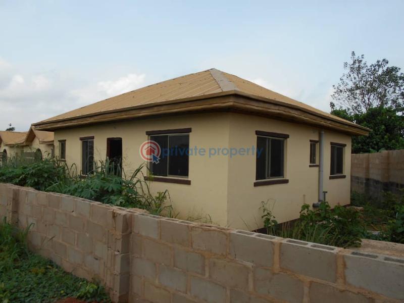 2 bedroom Block Of Flats For Sale Lufa Town After Redeern Camp , Ibadan Expressway Sagamu Ogun - 14