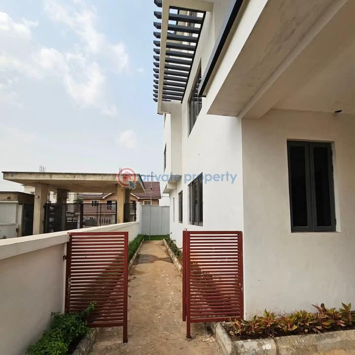 6 bedroom Duplex For Sale Ikeja GRA Lagos - 20