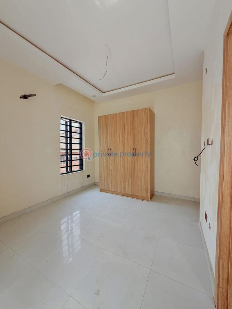 5 bedroom Semi detached Duplex For Sale Ogudu GRA Lagos - 9